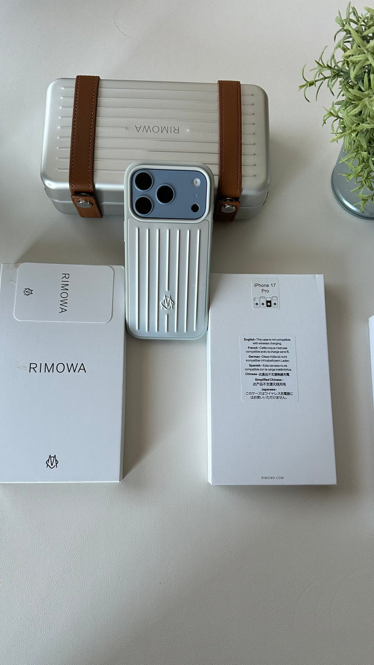 Phone case with presentation box